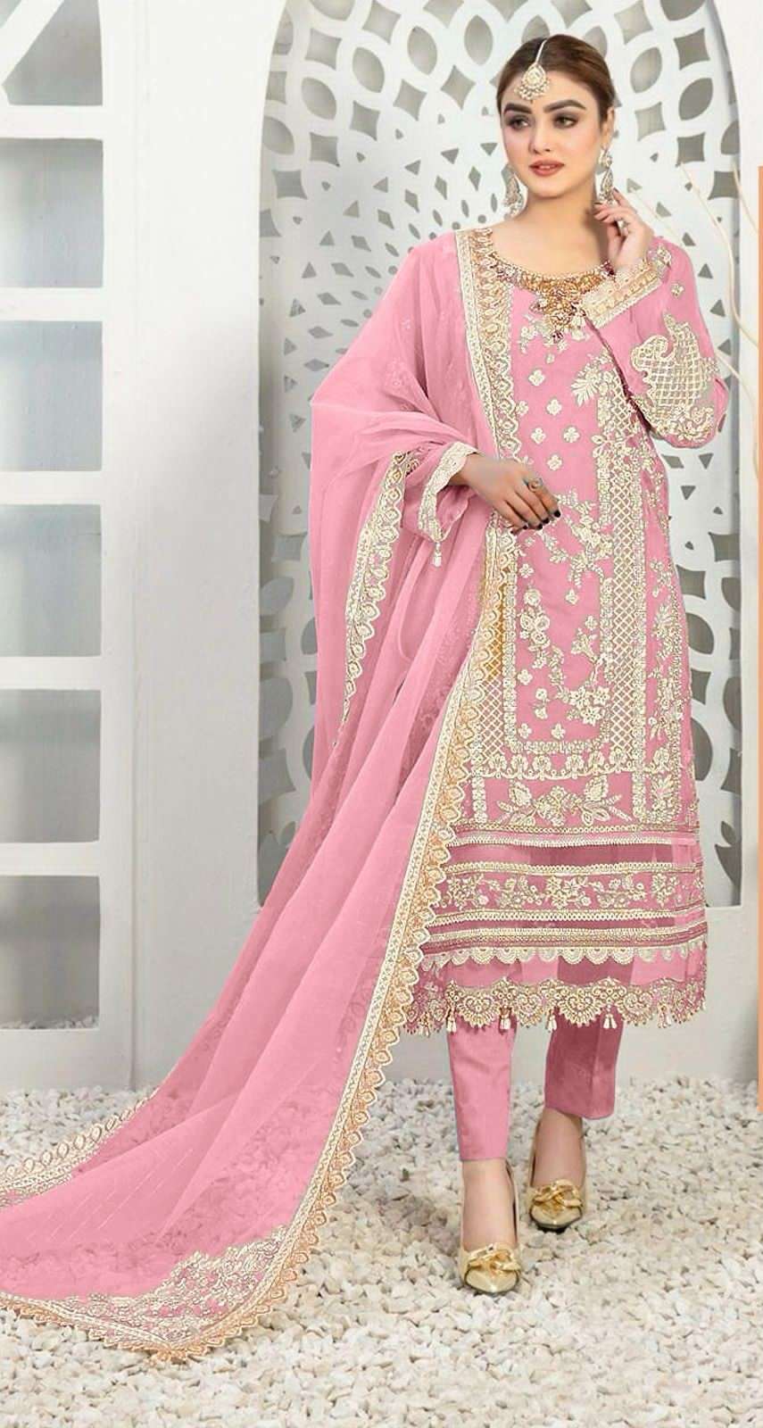 bilqis b- 34 a to d organza designer pakistani salwar suits online supplier surat gujrat 