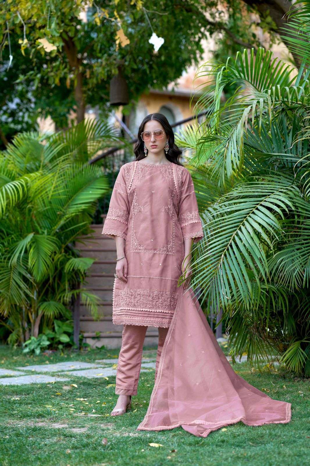 shree fabs 1277 colours organza designer kasak khatli work designer pakistani salwar suits wholesale collection surat gujarat 
