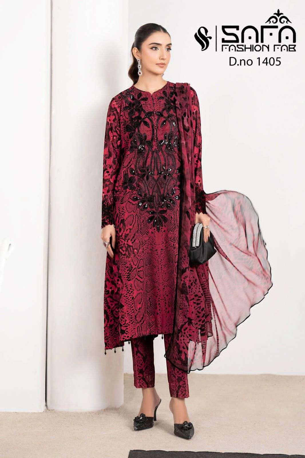 Catalog Wholesaler & Exporter in Surat at wholesale price