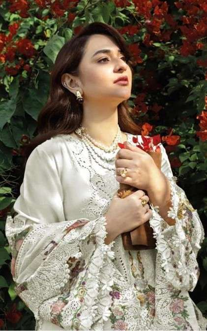 Saniya Trendz Catalog Wholesaler & Exporter in Surat at wholesale
