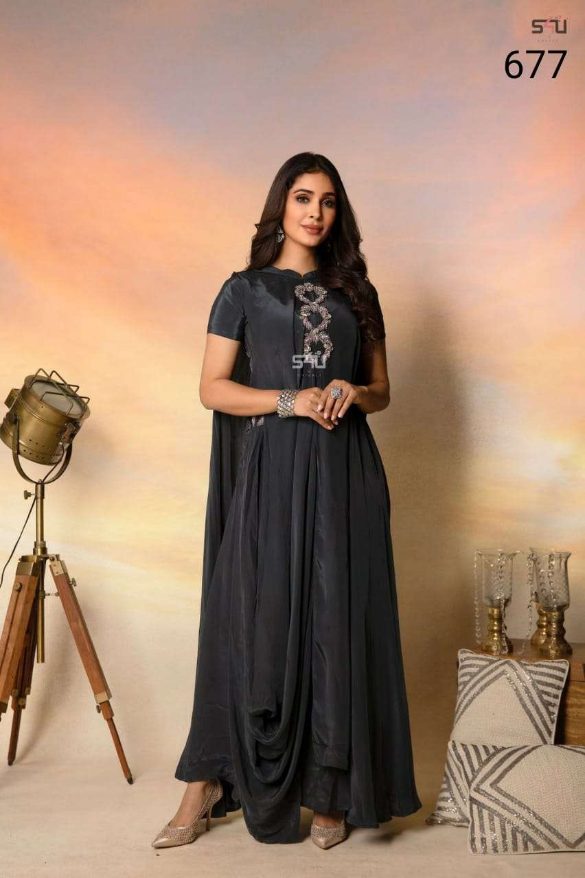 Buy online Women Black Round Neck A-line Kurta from Kurta Kurtis for Women  by Brownverse for ₹499 at 75% off | 2024 Limeroad.com