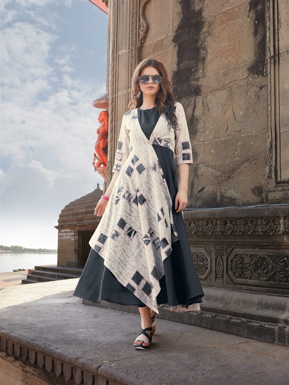 Parhervesh Neerja Designer Cotton Flex Kurti Cataloge Wholesale Supplier Online Manufacturer At Surat