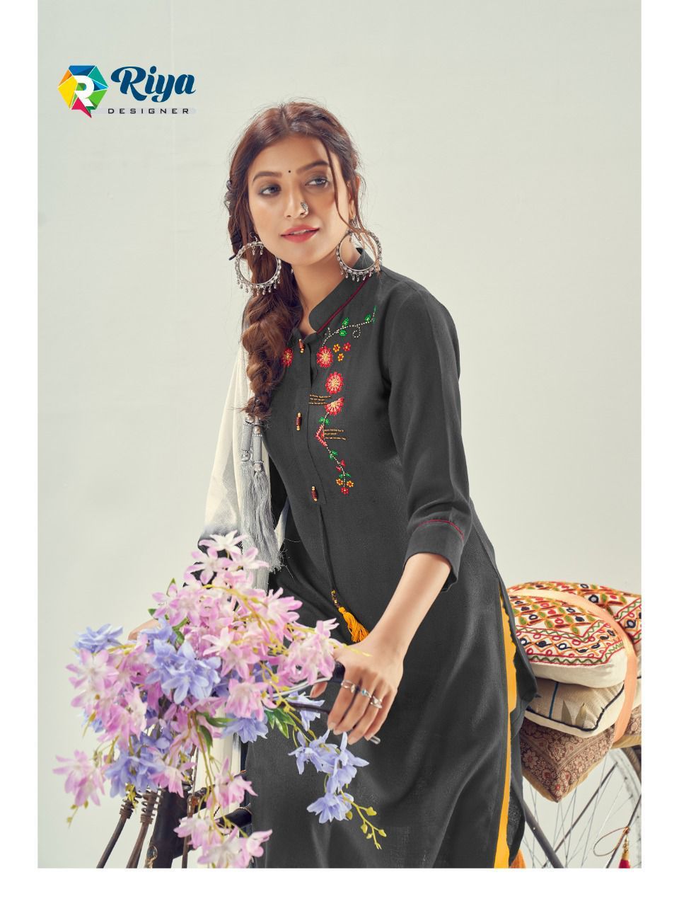 Riya Designer Cyclone Trendy Designer Kurti Catalogue Whlesale Price Surat