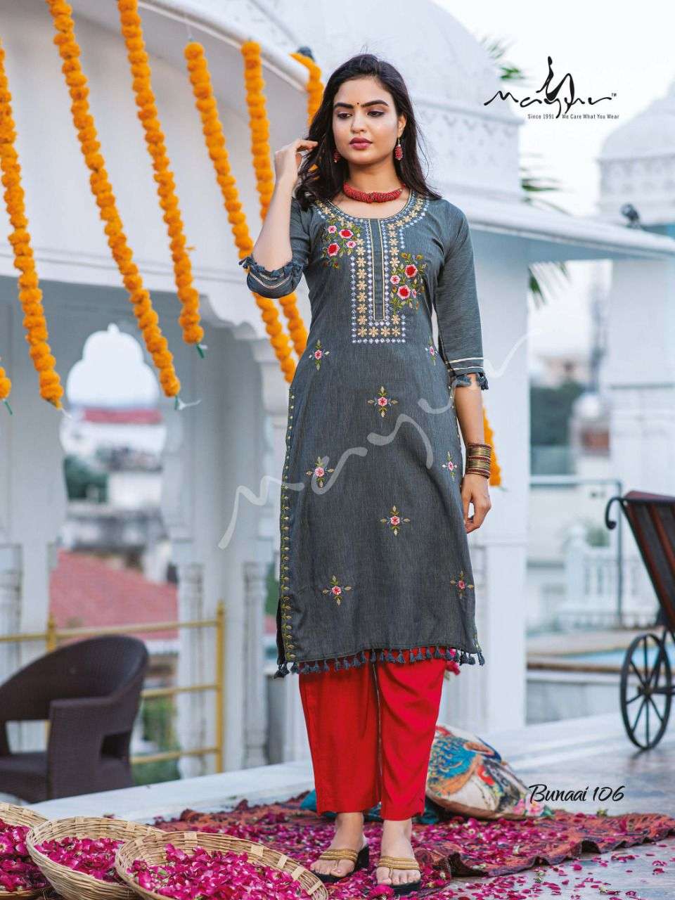 mayur bunaai beautiful designer kurtis collection wholesale price surat