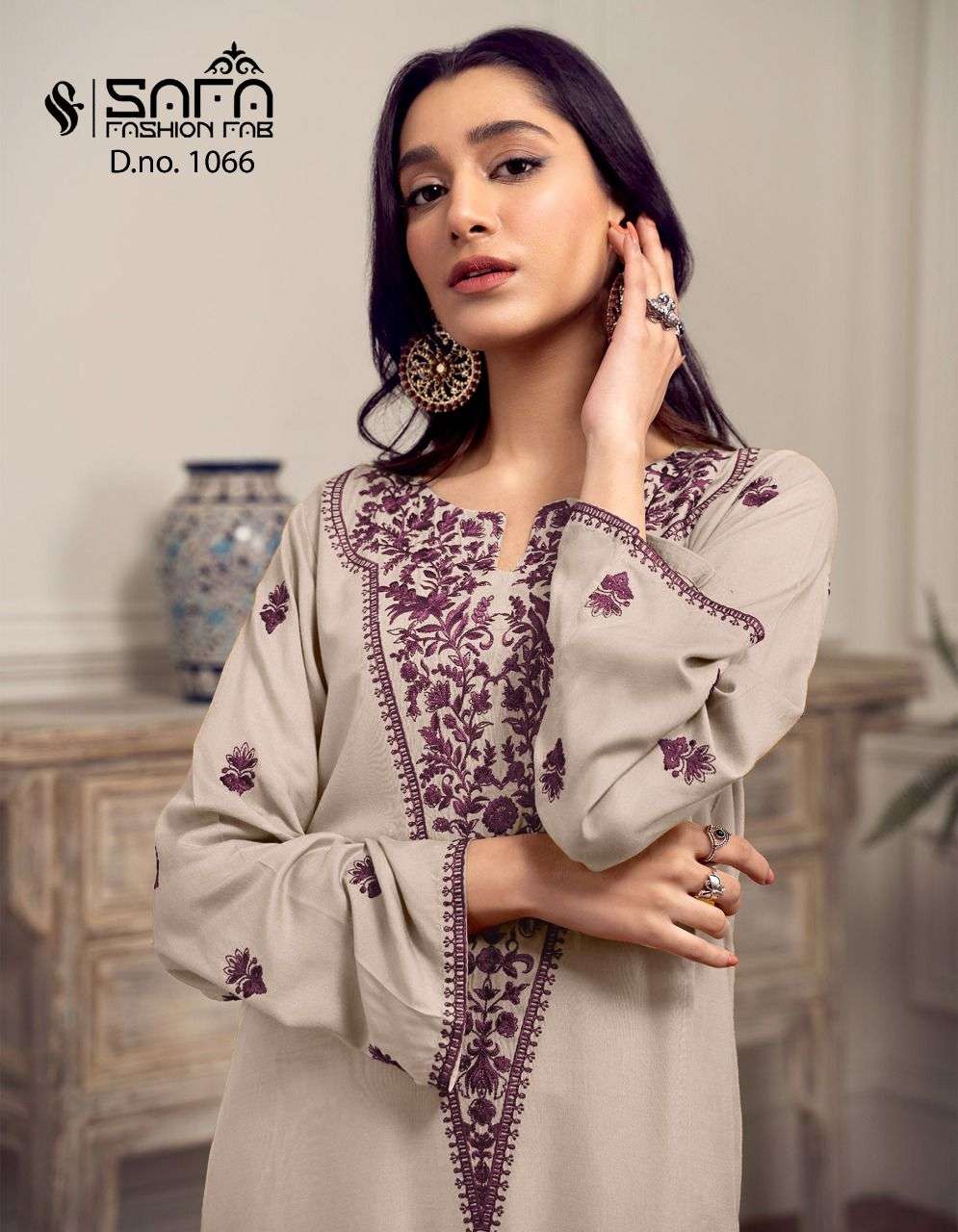 safa fashion 1066 designer georgette pakistani ready made tunic pant set collection wholesale dealer surat 