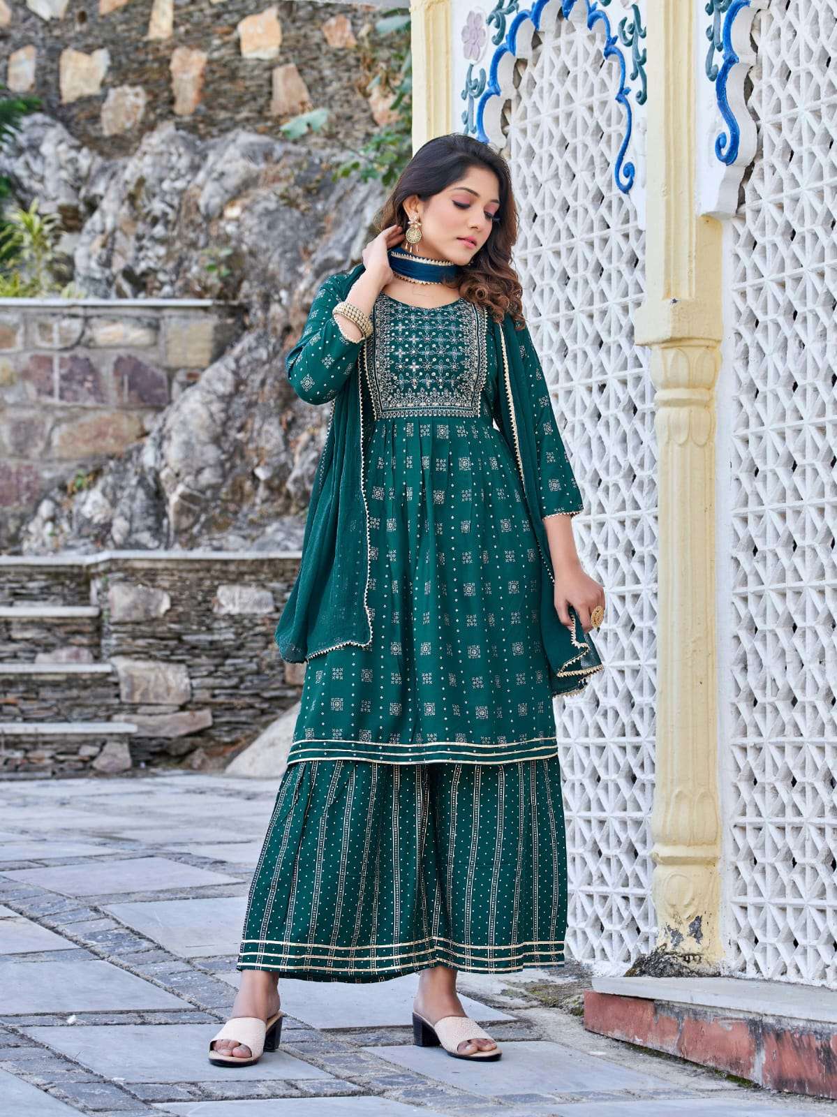 tips and tops raashi stylish look designer kurti catalogue online supplier surat