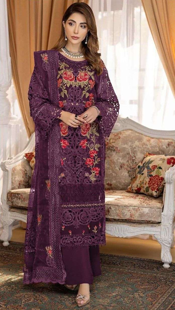 hoor tex 60 series heavy look designer pakistani suits wholesaler in surat