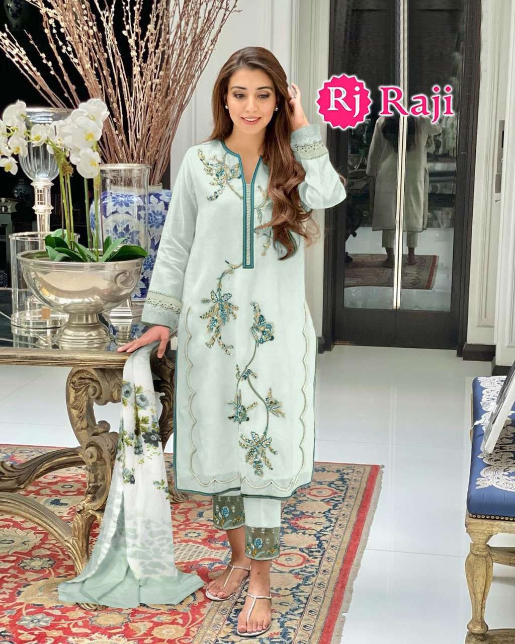 LSM Embroidered Kurti & Embroidered Trousers 2019 Collection