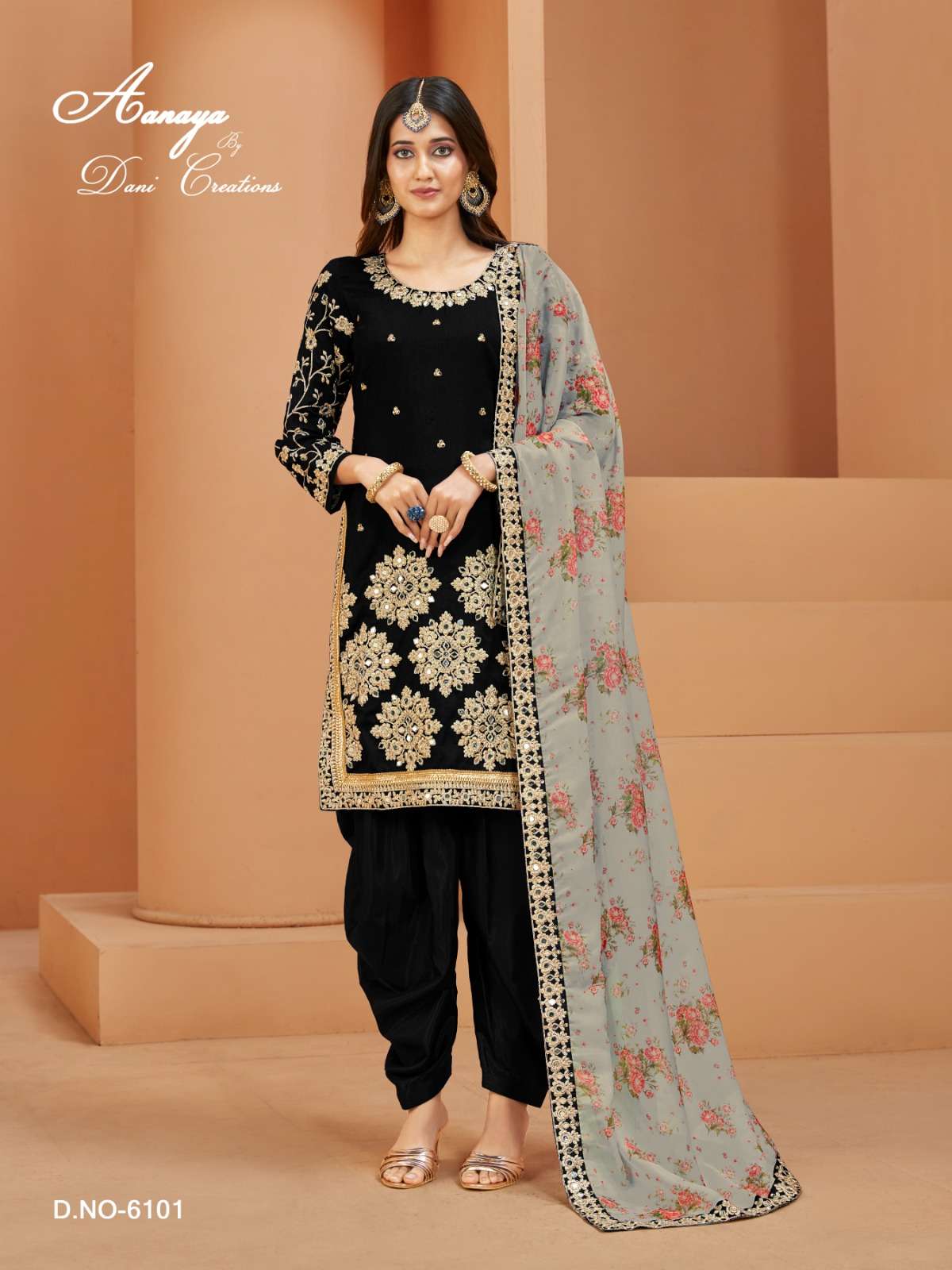 twisha aanaya vol-161 6101-6104 series stylish look designer salwar suits catalogue wholesale price surat