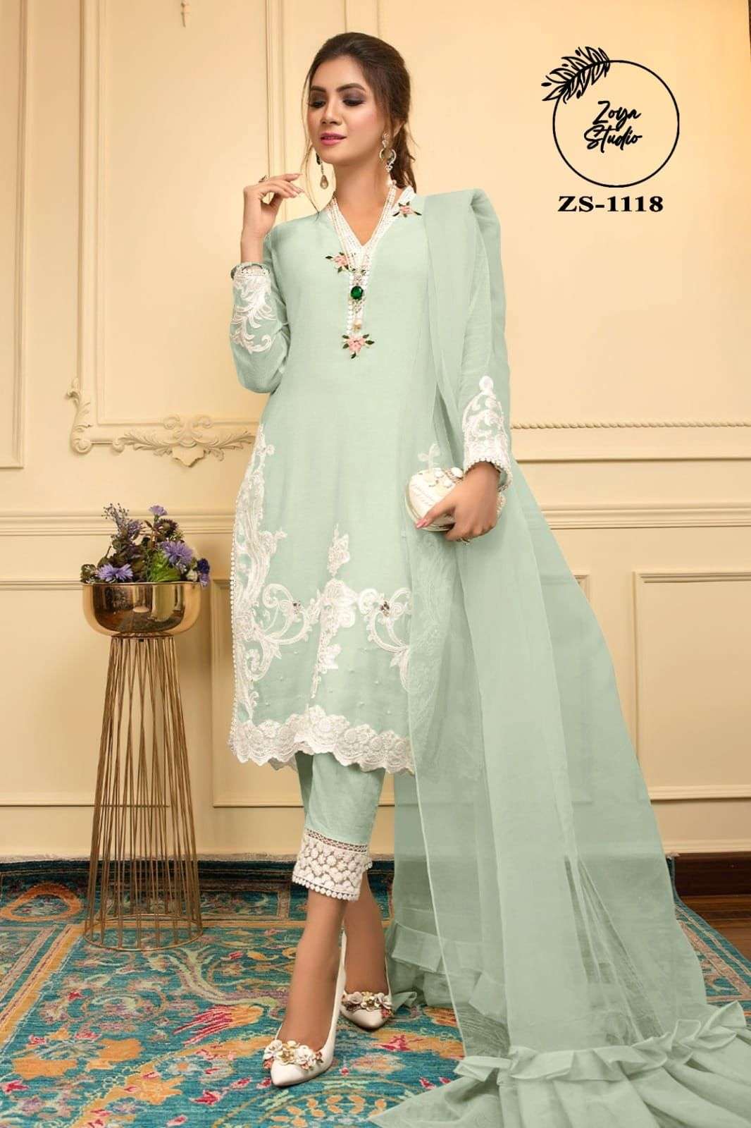 zoya studio 1118 series pakistani salwar kameez catalogue online supplier surat 
