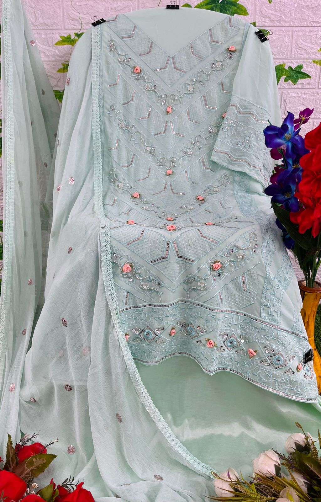 serine 143 new design stylish designer pakistani salwar suits online supplier surat 