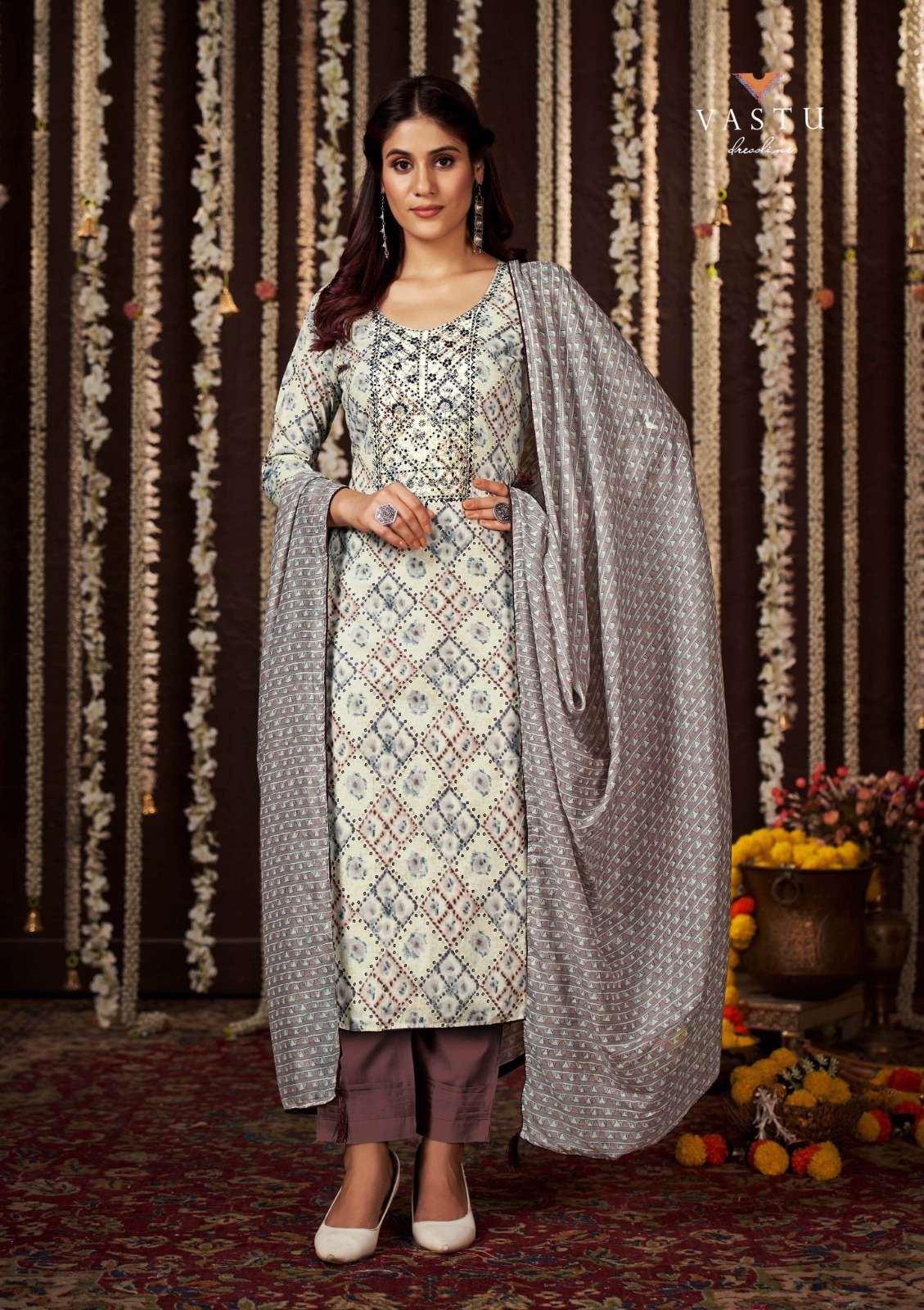 vastu tex gulmohar 2001-2010 series lawn cotton designer salwar suits catalogue wholesaler surat