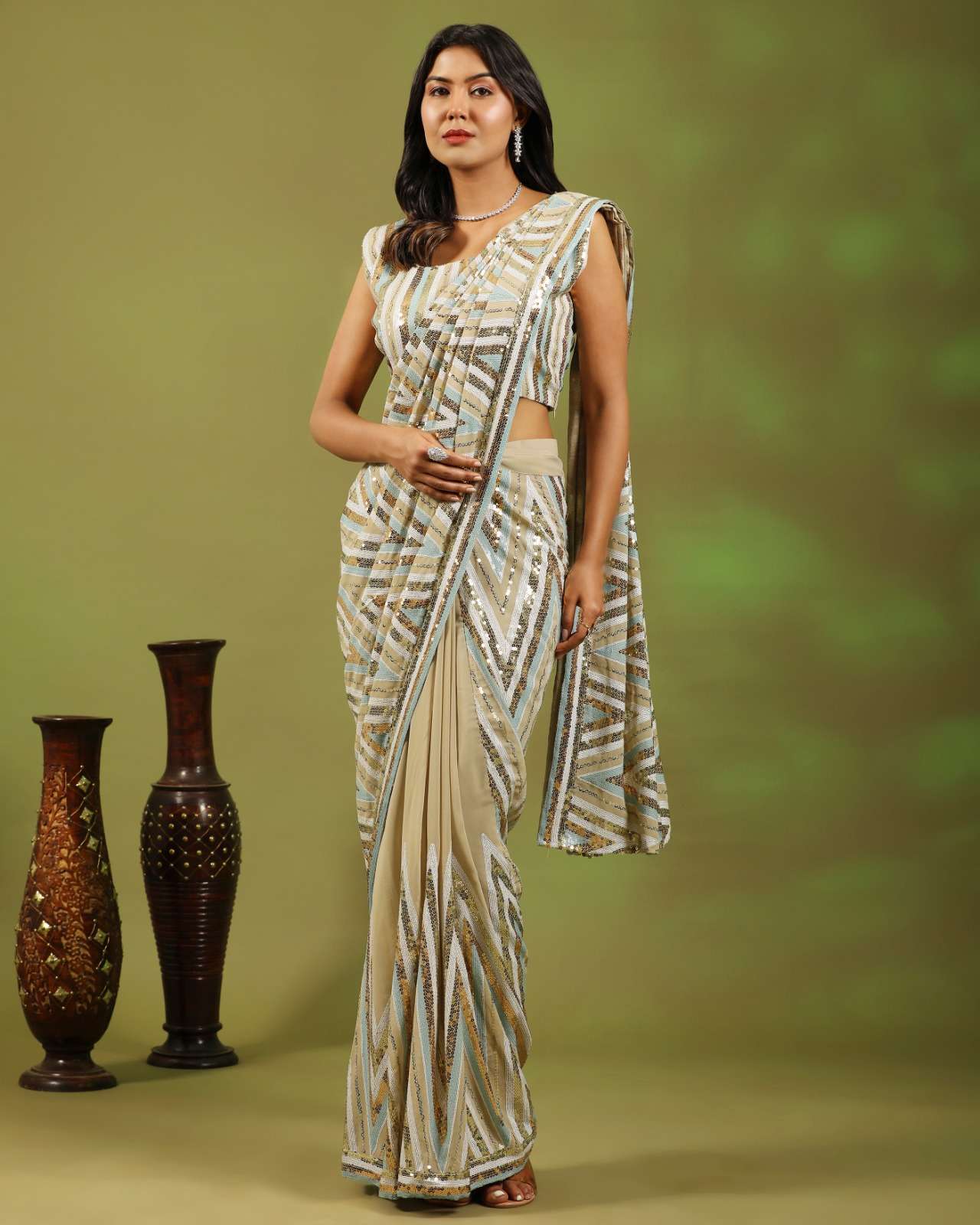 amoha trendz 255 series stylish look designer ready to wear saree catalogue wholesale surat