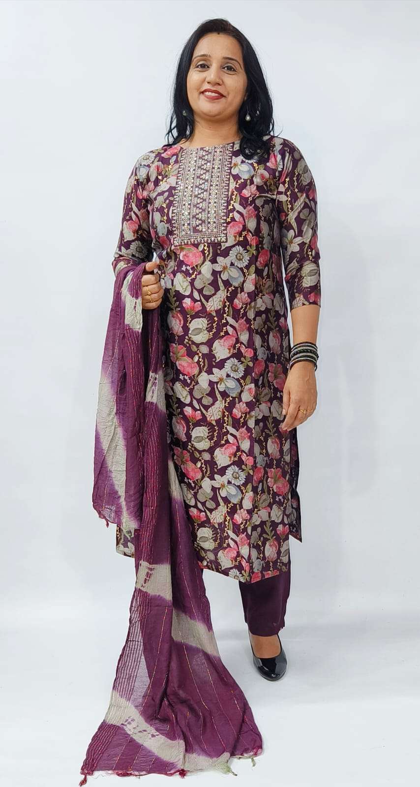 pratham fashion size set combo set designer fancy kurti set wholesaler surat gujarat