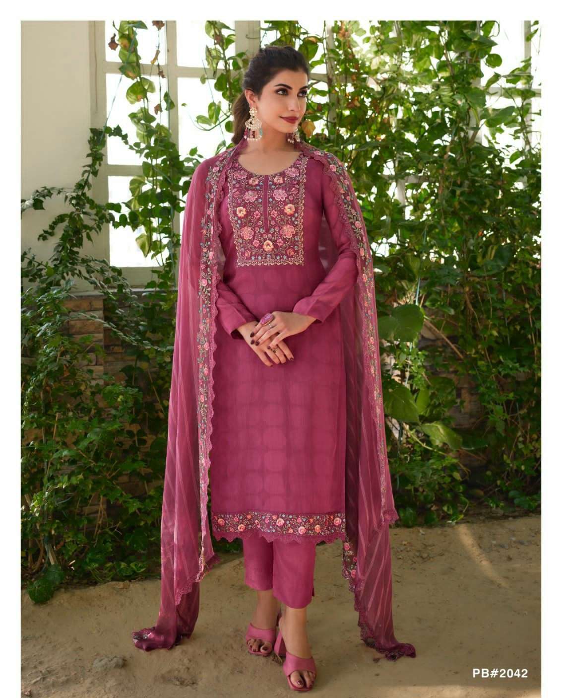 avon trendz pastel breeze 2041-2044 series latest designer organza embroidered salwar kameez wholesaler 