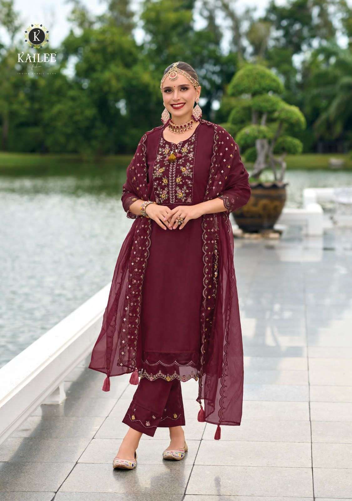 kailee fashion suhagini vol-4 42361-42364 series latest designer kurti set wholesaler surat gujarat