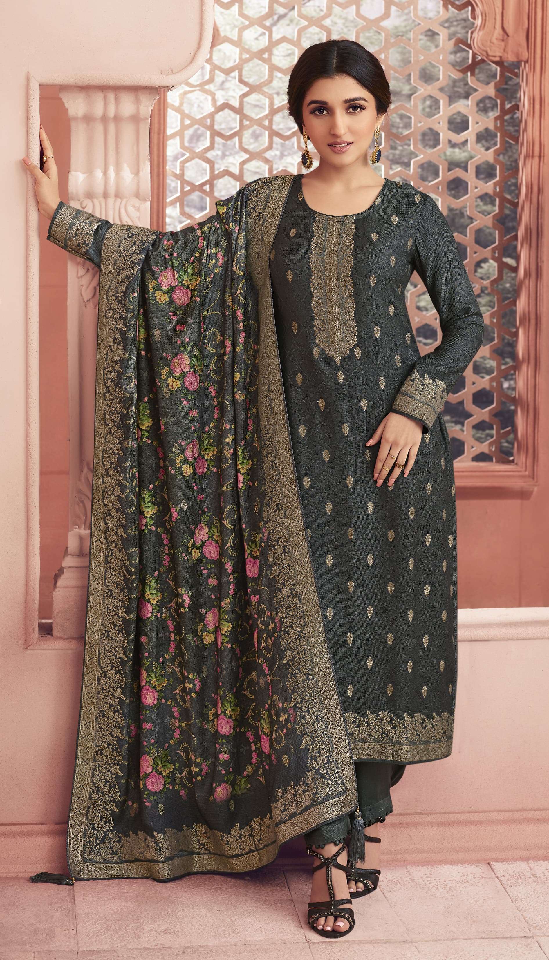 vinay fashion kervin aadhira-4 66031-66036 series latest designer salwar kameez wholesaler surat gujarat