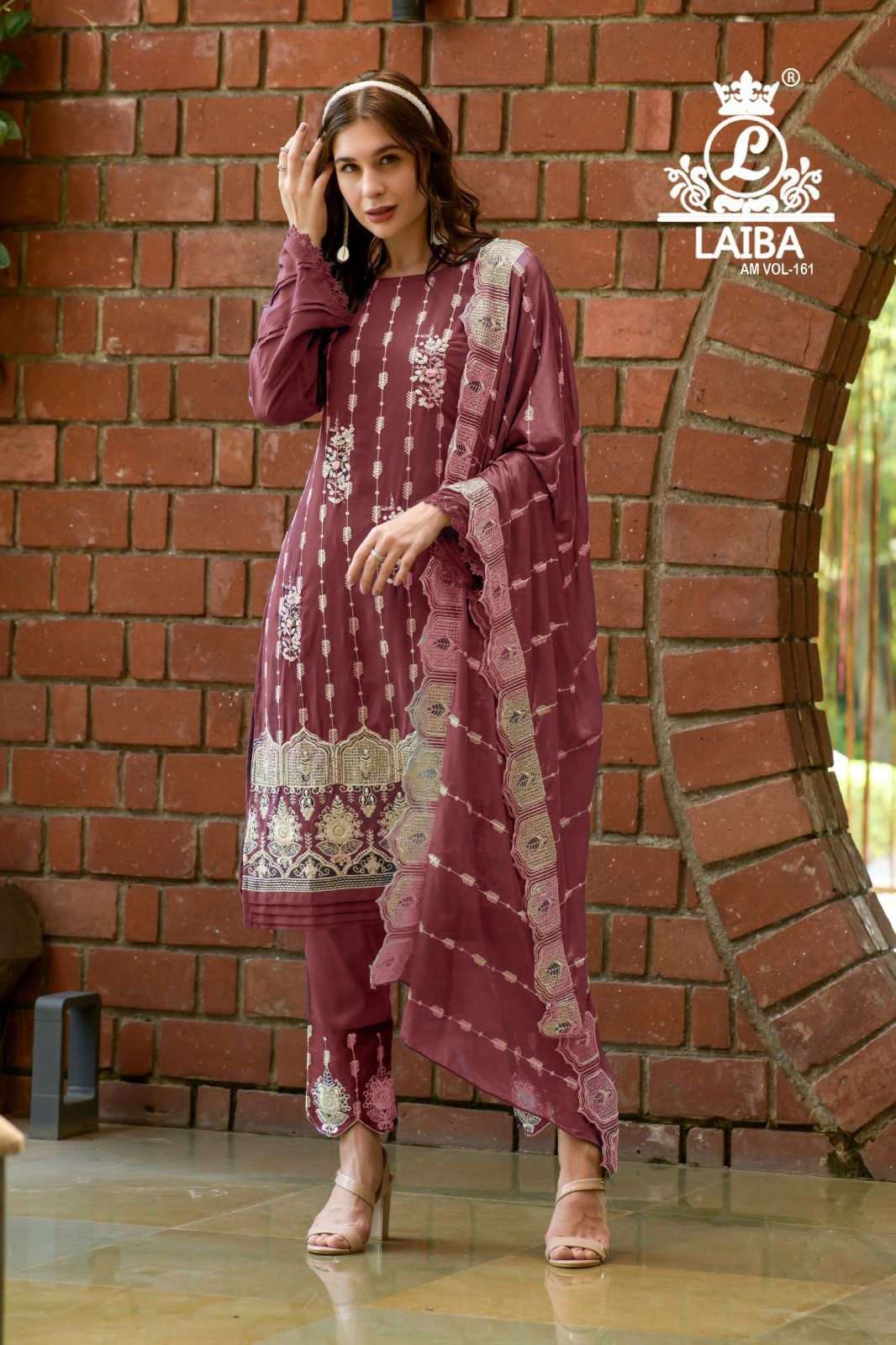 laiba am vol-161 series latest readymade pakistani salwar kameez wholesaler surat gujarat