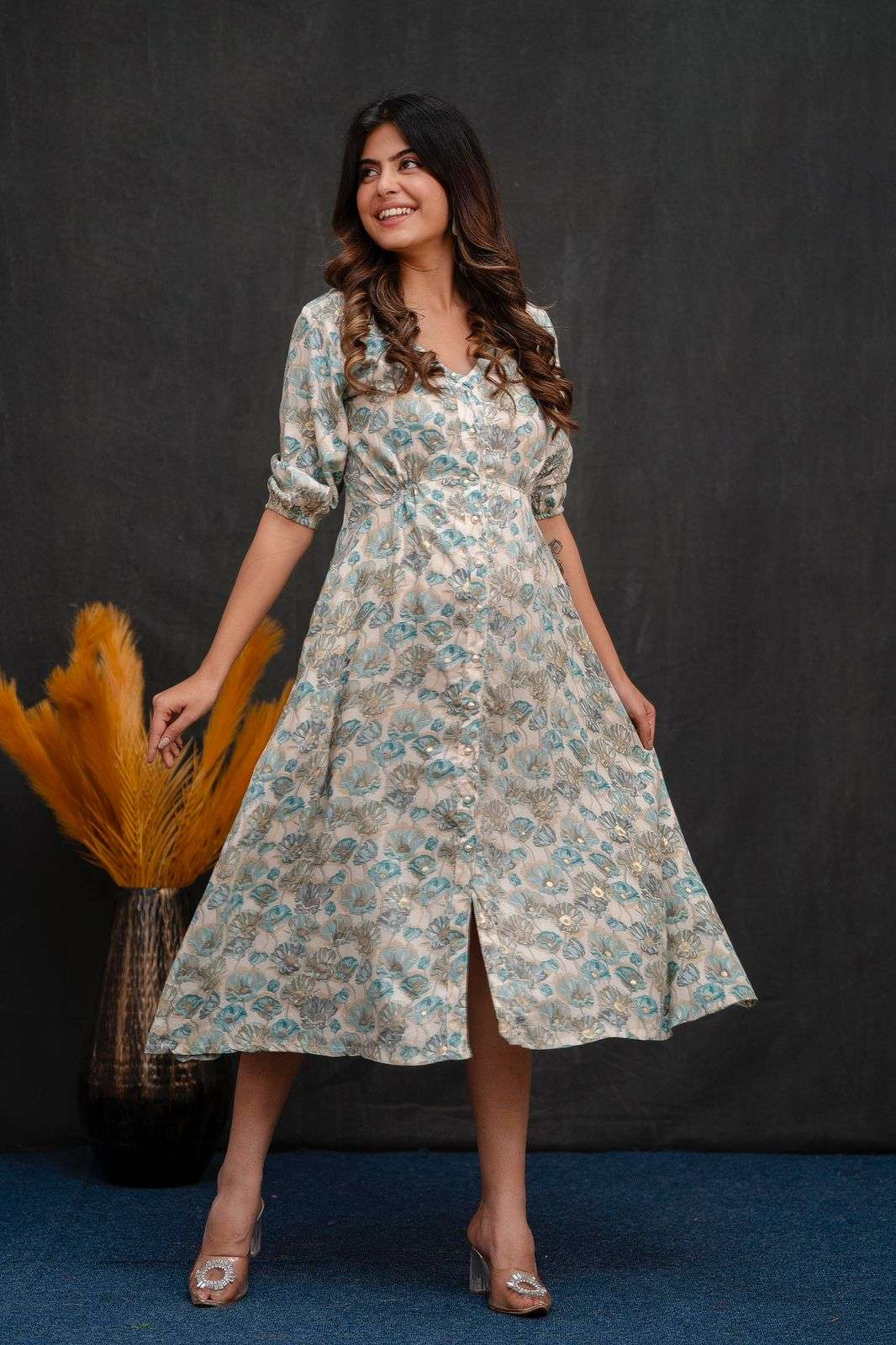 pratham fashion latest design designer fancy trendy kurti wholesaler surat gujarat