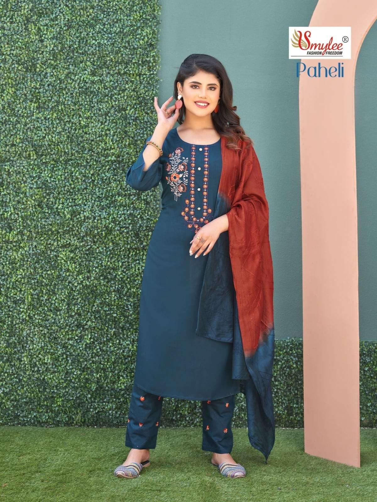 smylee fashion paheli series designer fancy top and pant set wholesaler surat gujarat