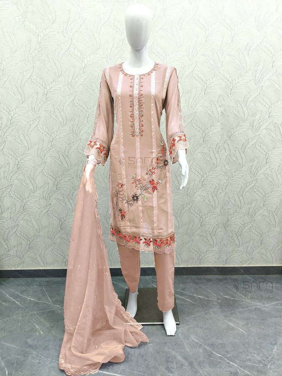 safa fashion hub 1182 colour series latest designer pakistani salwar kameez wholesaler surat gujarat